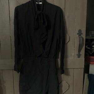Chic Long Sleeve Black Dress